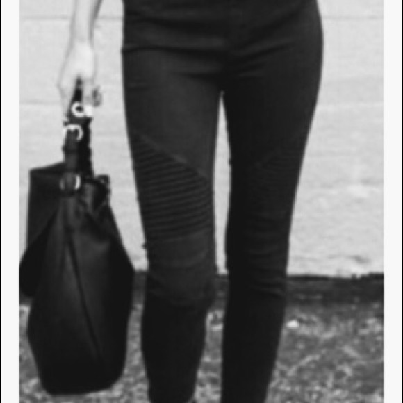 Plus Size Black Moto Jeggings - Picture 3 of 4